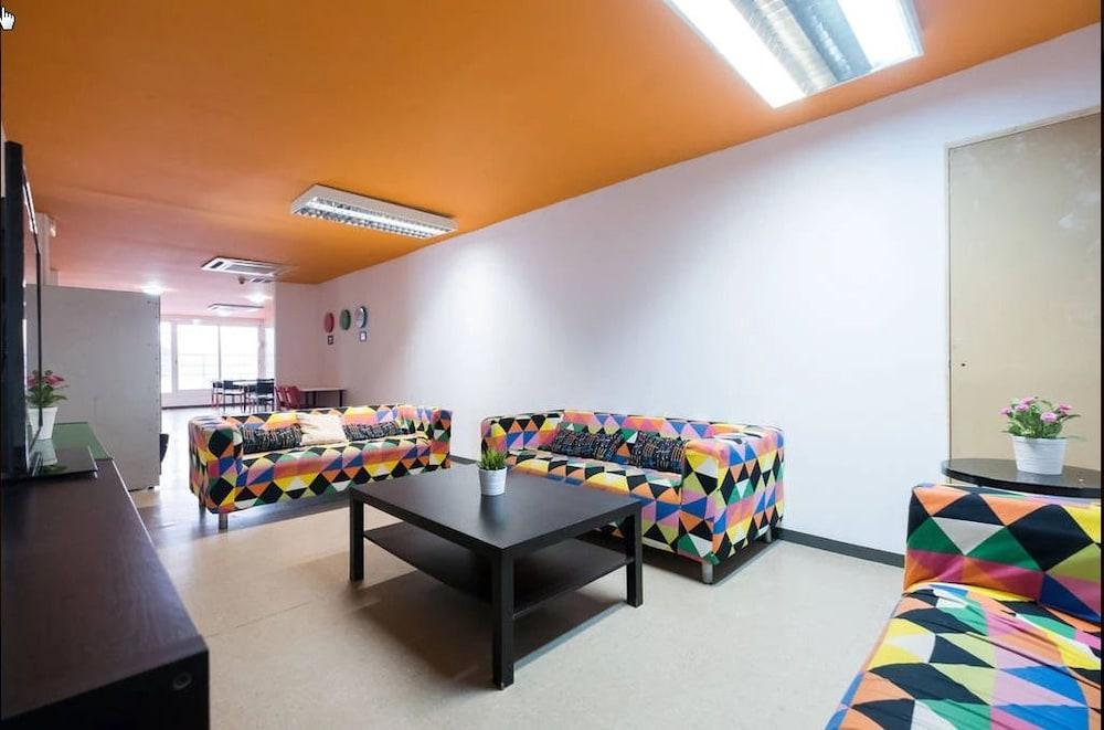 Arc House Auberge de jeunesse *