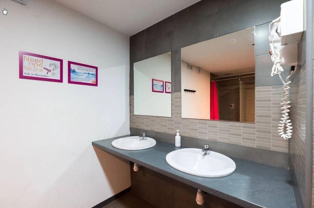 Auberge de jeunesse Arc House